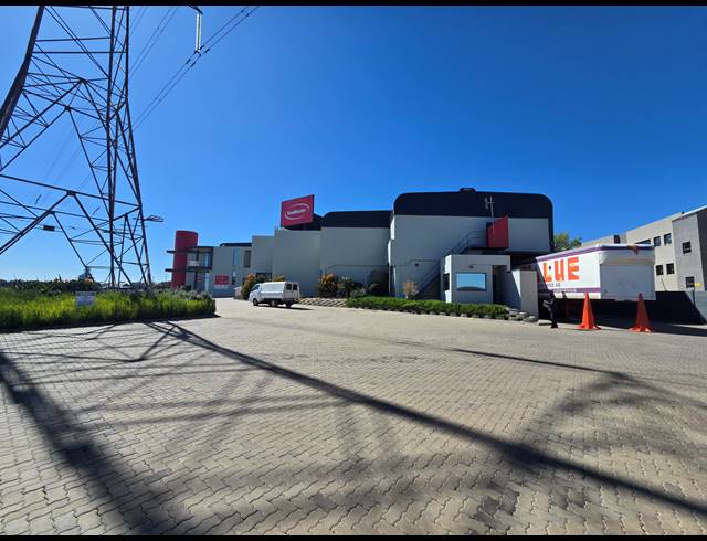 6,649M² WAREHOUSE FOR SALE IN MEADOWDALE